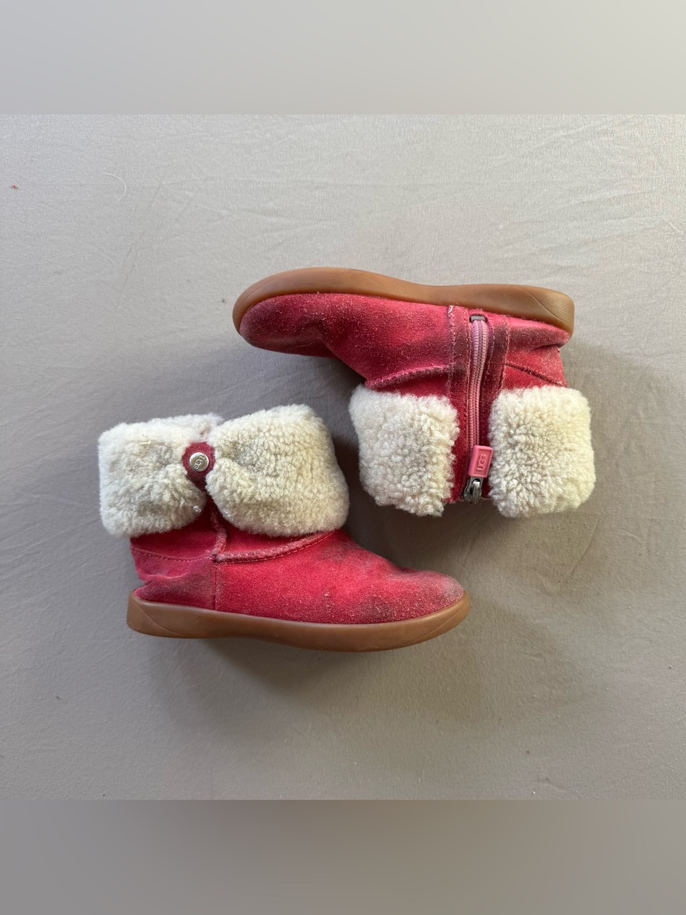 UGG Ramona toddler Suede boots